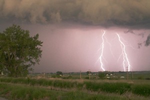 Video: Thunderbolt and Lightning, Very Very Frightening