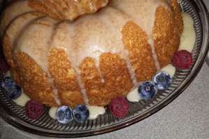 12 Days of Christmas Treats: Glazed Angel Food Cake